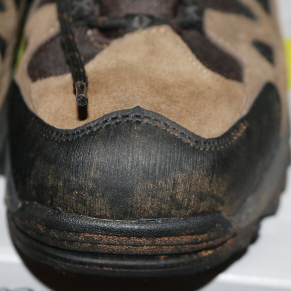 Eddie Bauer Ridgeline hiking boots size 10.5 Med and comes with box - Picture 5 of 11